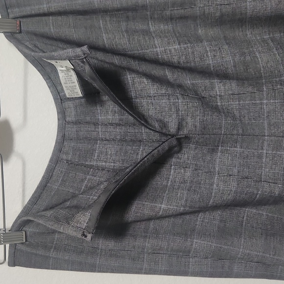 Nine West Black,White, Blue Houndstooth Plaid Skirt Size 12 - Picture 5 of 5